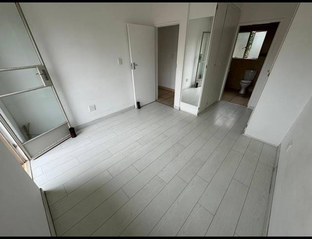 2 BEDROOM TOWNHOUSE FOR SALE IN GLEN MARAIS